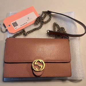 Gucci Blush Nude Leather Interlocking G Wallet on Chain